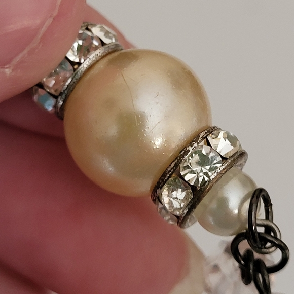 Faux Pearl Rhinestone Necklace - Picture 10 of 15